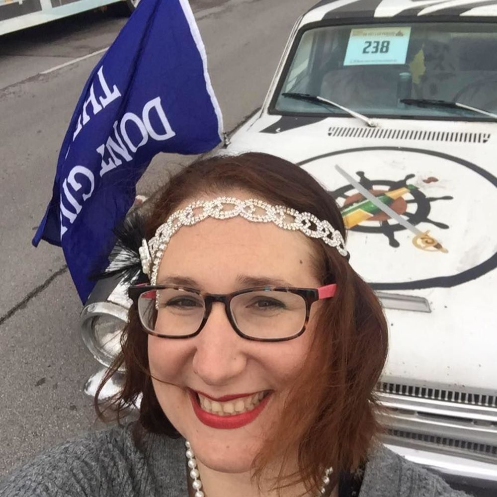 Meet your Posher, Carrie